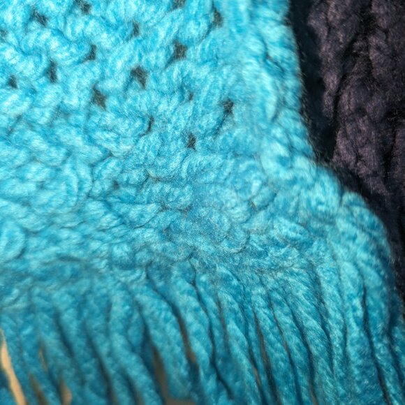 New Handmade Knitted Scarf - Picture 4 of 4